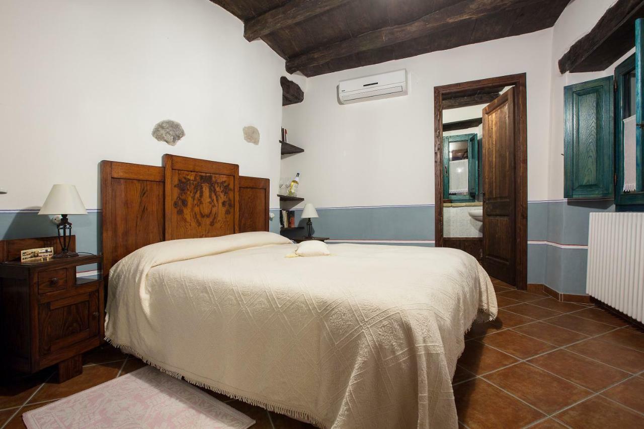 B&B Charme Sa Pardina Orroli Exterior photo