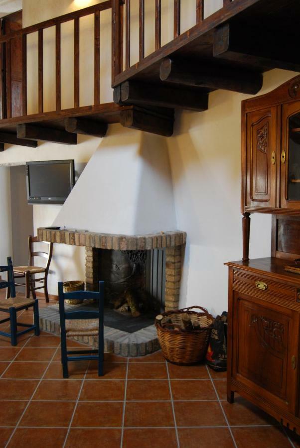 B&B Charme Sa Pardina Orroli Exterior photo