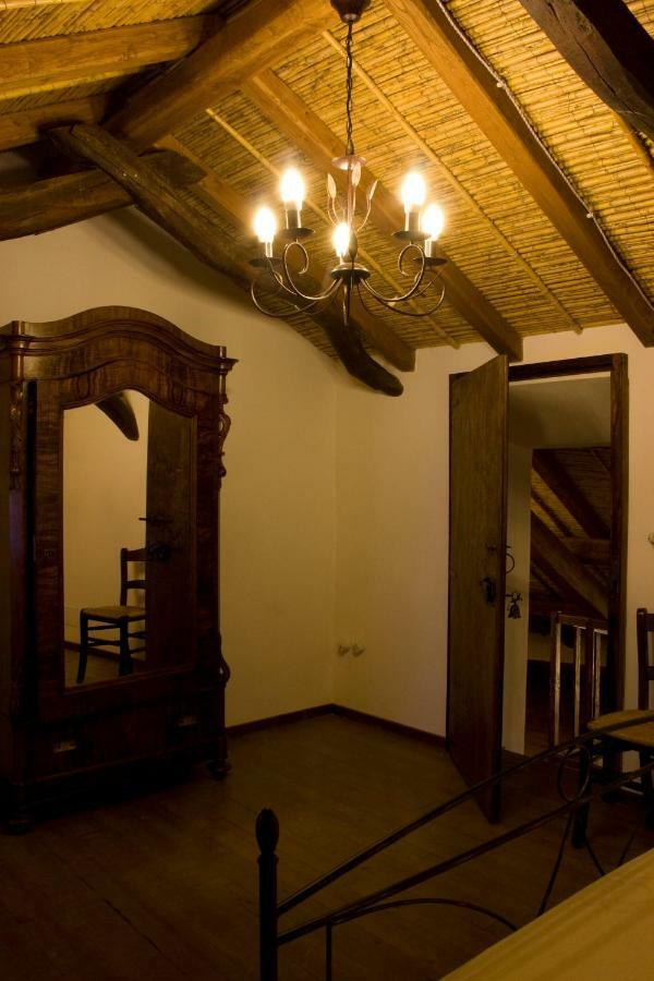 B&B Charme Sa Pardina Orroli Exterior photo